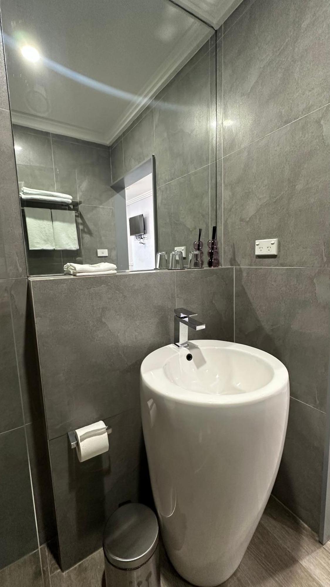 Sydney Riseon Hotel Экстерьер фото